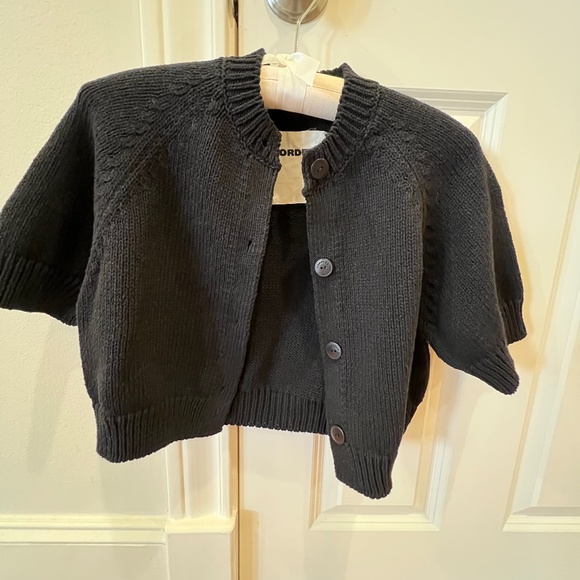 Cordera Top/Sweater - Cropped, Black - Picture 4 of 11